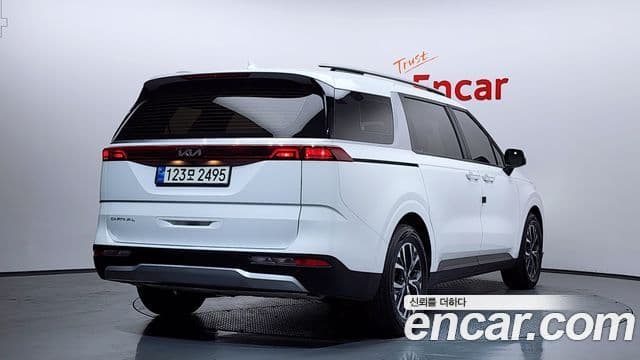 Kia Carnival 4th Gen 2