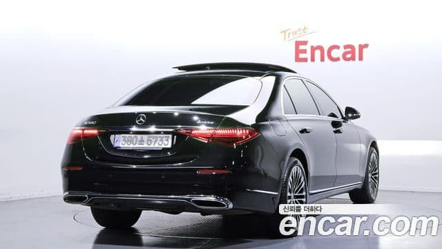 Mercedes-Benz S-Class W223 2