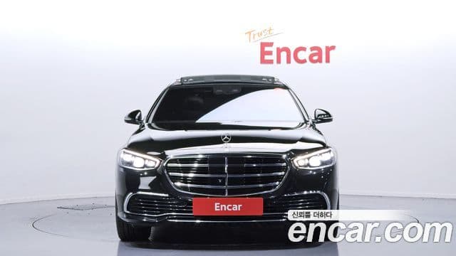 Mercedes-Benz S-Class W223 3