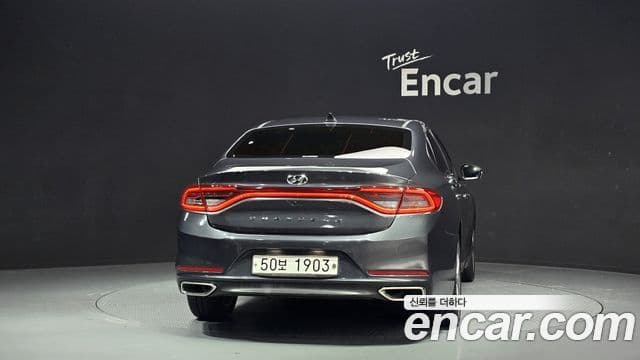 Hyundai Grandeur IG 4