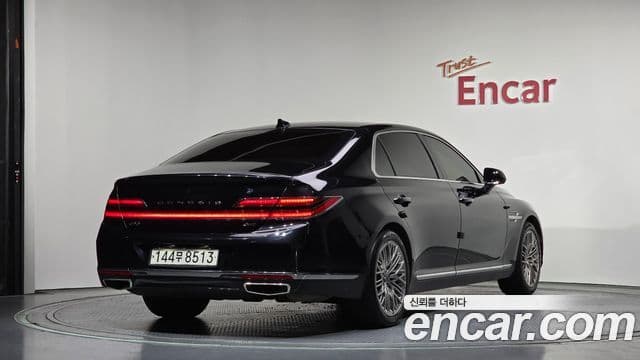 Genesis G90 2