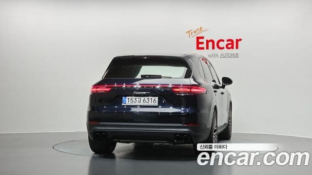 Porsche Cayenne (PO536) 4