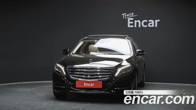 Mercedes-Benz S-Class W222 3