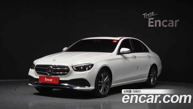 Mercedes-Benz E-Class W213 1