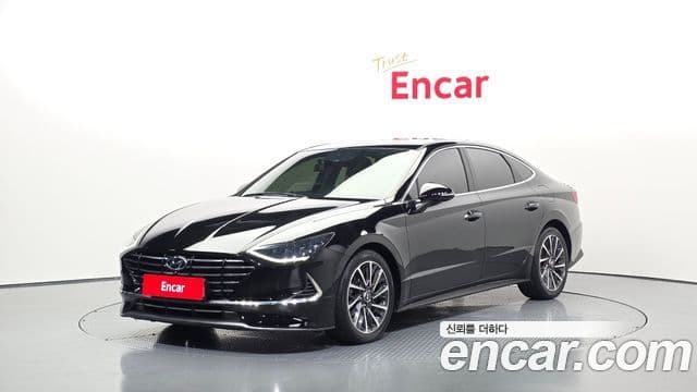 Hyundai Sonata (DN8) — 1