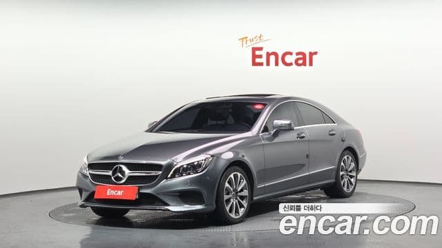 Mercedes-Benz CLS-Class W218