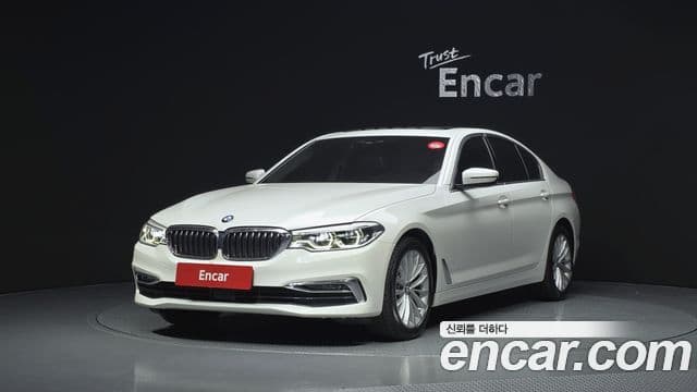 BMW 5 Series (G30)