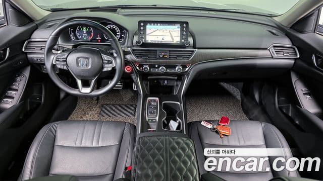 Honda Accord 10th Gen 4