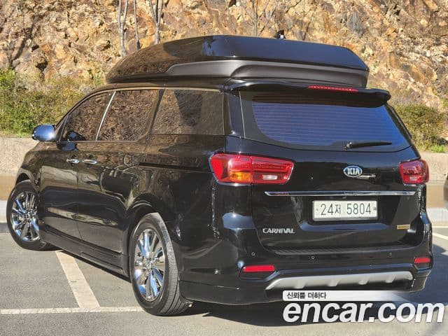 Kia The New Carnival 2