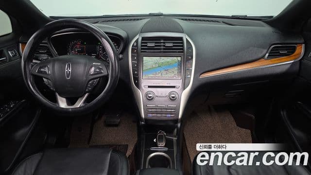 Lincoln MKC 4