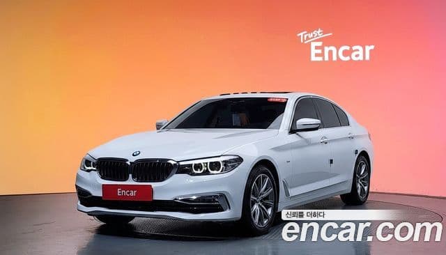 BMW 5 Series (G30)