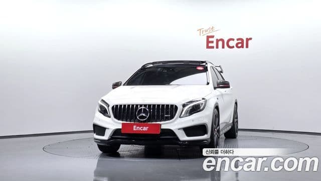 Mercedes-Benz GLA-Class X156 3