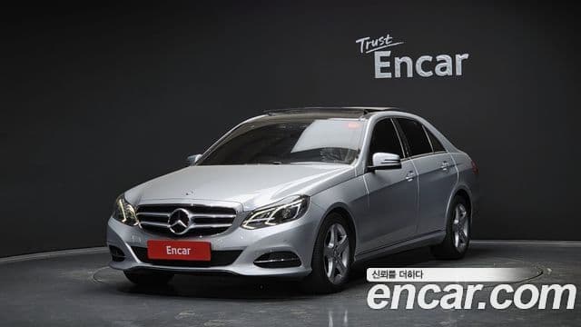Mercedes-Benz E-Class W212
