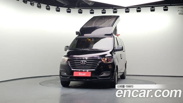 Hyundai The New Grand Starex 3
