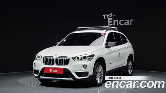 BMW X1 (F48) 1