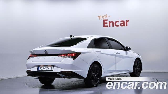 Hyundai Avante (CN7) 2