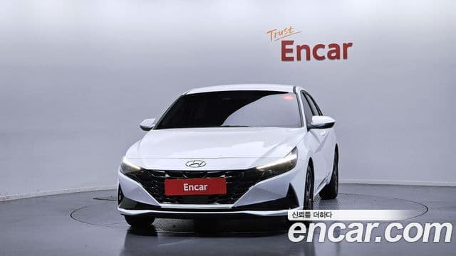 Hyundai Avante (CN7) 3