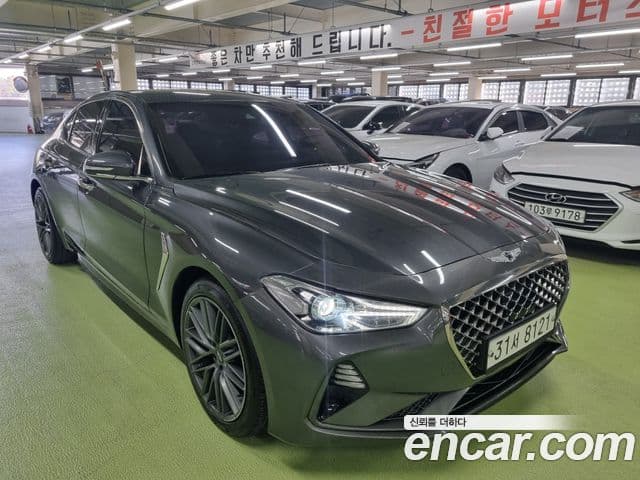 Genesis G70