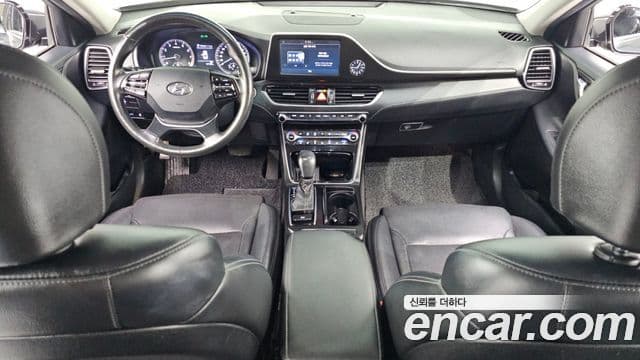 Hyundai Grandeur IG 4
