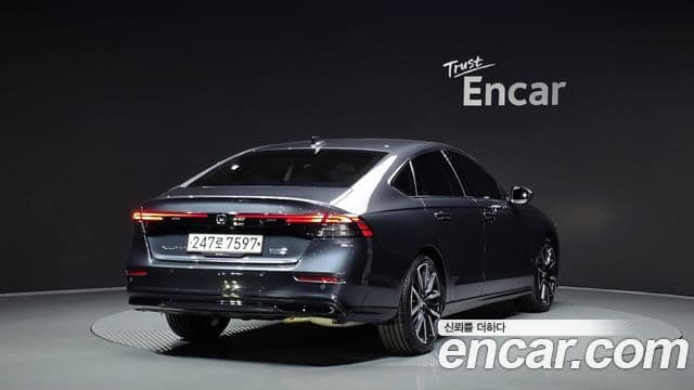 Honda Accord 11th Gen 2