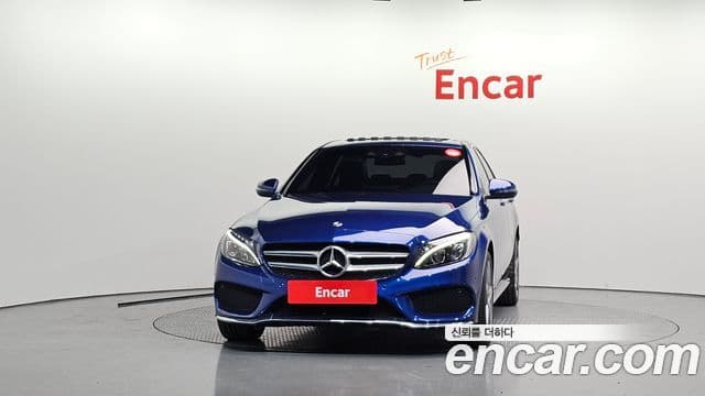 Mercedes-Benz C-Class W205 3