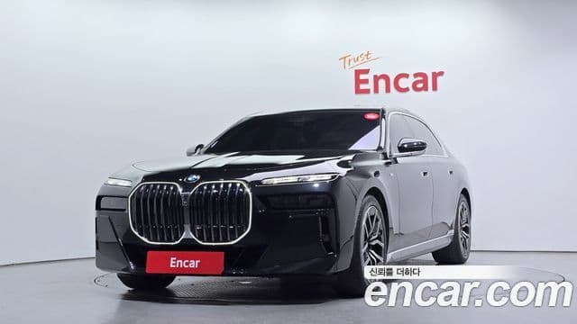 BMW 7 Series (G70) — 1