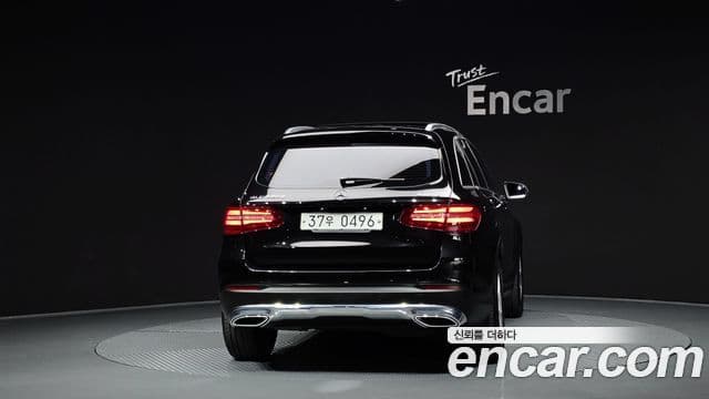 Mercedes-Benz GLC-Class X253 4