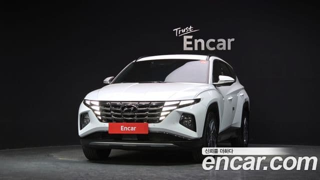 Hyundai Tucson (NX4) 2