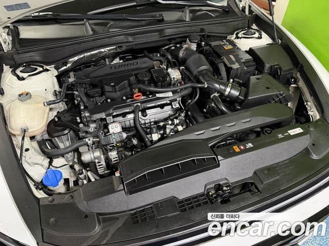 Hyundai Sonata The Edge (DN8) 4