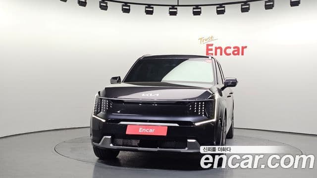 Kia EV9 3