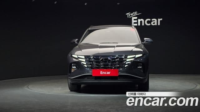 Hyundai Tucson (NX4) 2