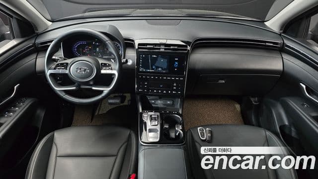 Hyundai Tucson (NX4) 4