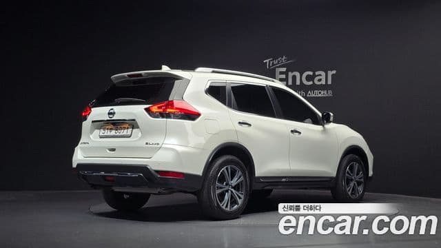 Nissan X-Trail 2