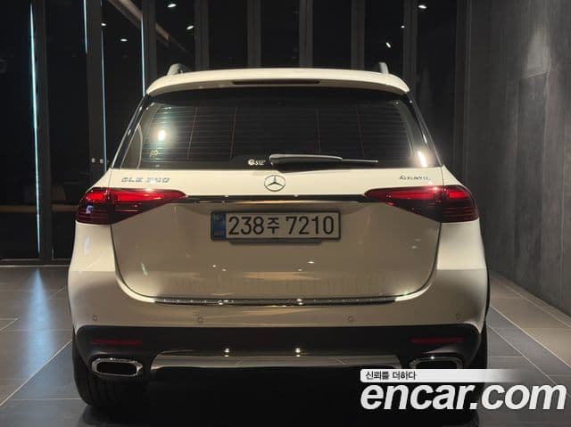 Mercedes-Benz GLE-Class W167 4