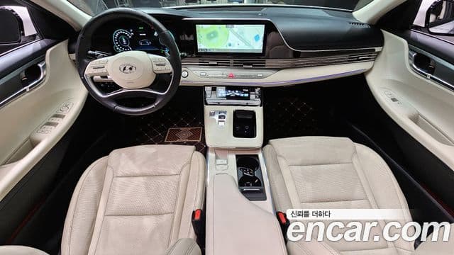 Hyundai The New Grandeur IG Hybrid 4