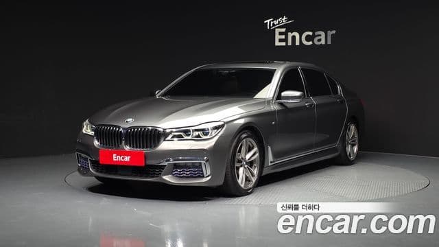 BMW 7 Series (G11)