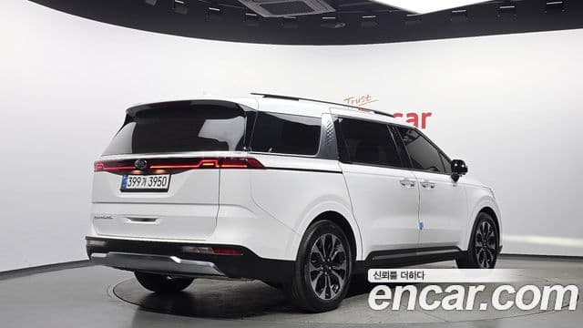 Kia Carnival 4th Gen 2