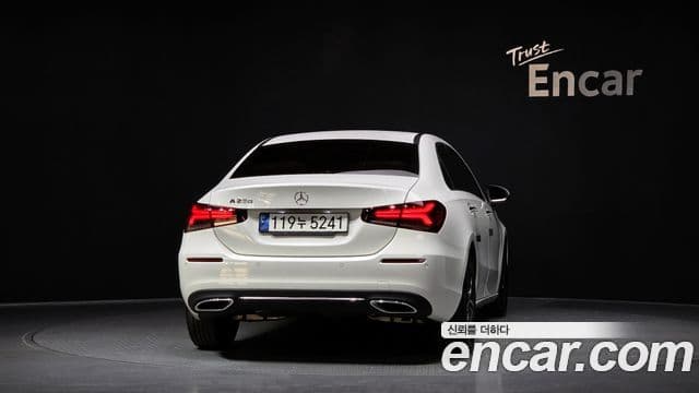 Mercedes-Benz A-Class W177 4