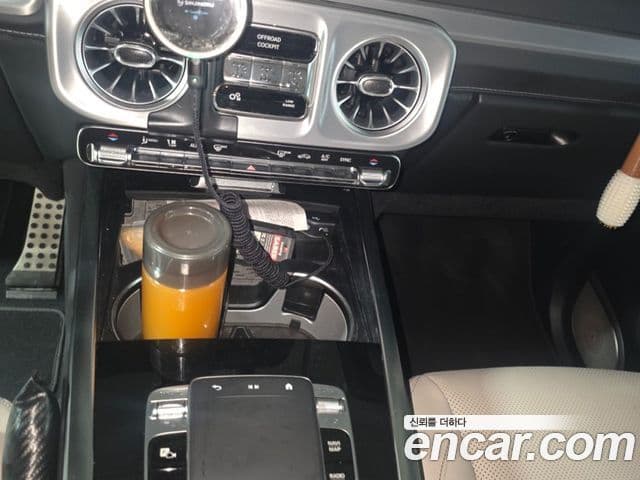 Mercedes-Benz G-Class W465 4