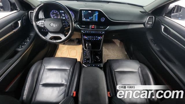 Hyundai Grandeur IG 4