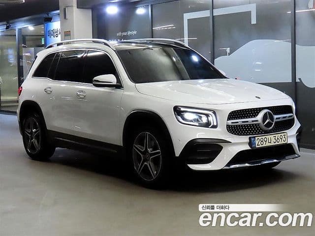 Mercedes-Benz GLB-Class X247