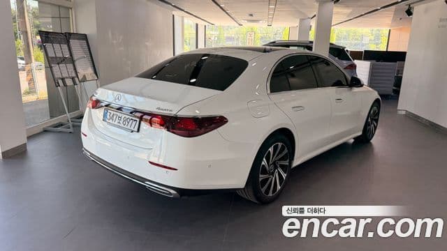 Mercedes-Benz E-Class W214 2