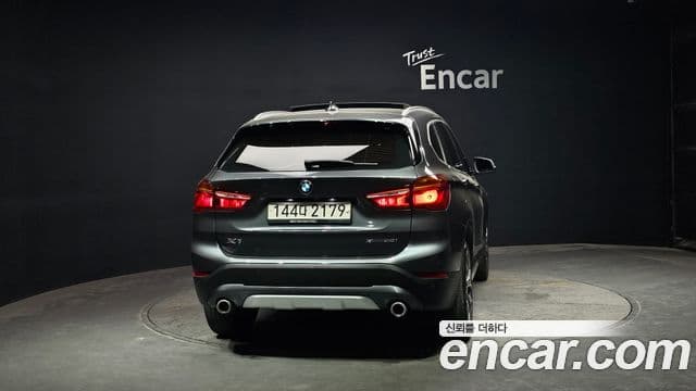 BMW X1 (F48) 4
