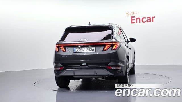Hyundai Tucson (NX4) 3