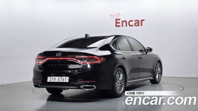 Hyundai Grandeur IG 2