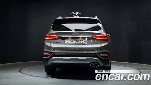 Hyundai Santa Fe TM 3