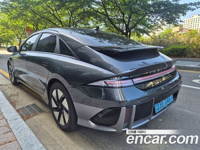 Hyundai Ioniq 6 3