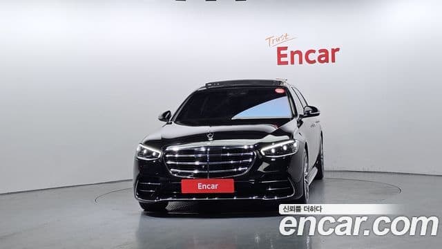 Mercedes-Benz S-Class W223 3
