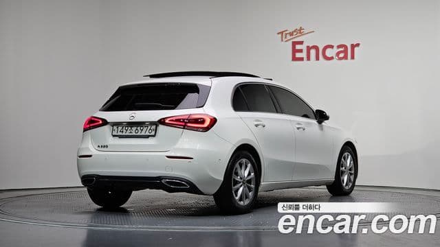 Mercedes-Benz A-Class W177 2