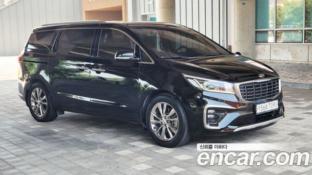 Kia The New Carnival 3